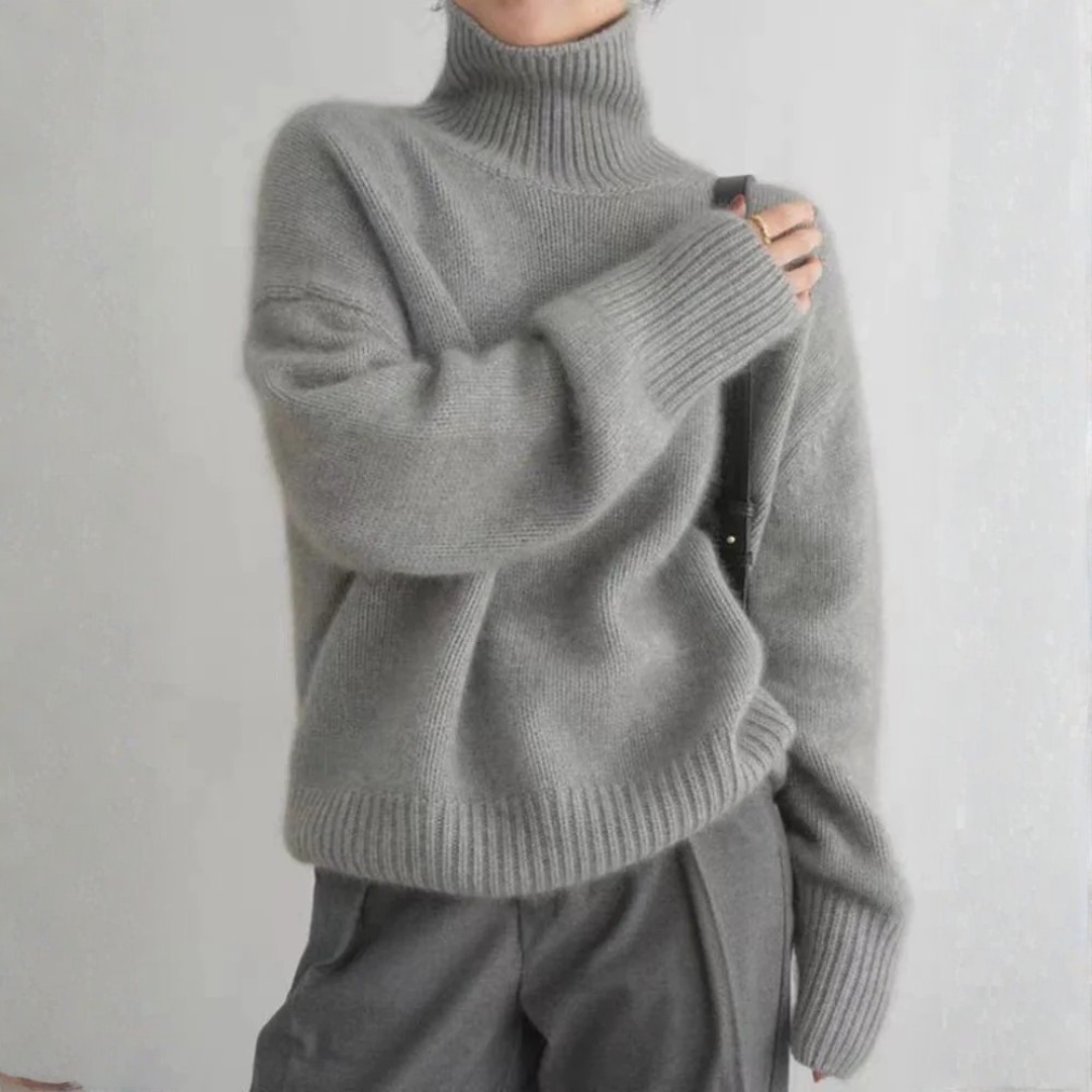 Women's Cashmere Turtleneck Jumper UK – soft winter layer, view 3