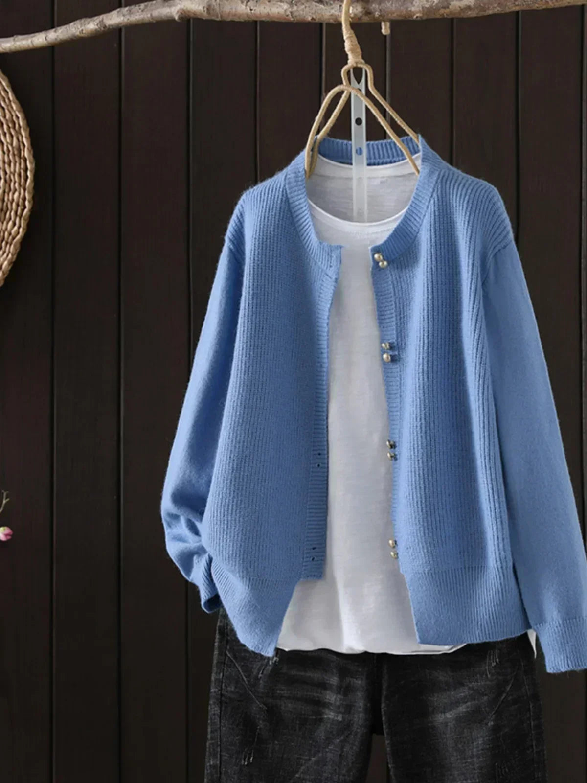 Women's Cardigan UK – Pearl-Button Lightweight | The Pearl | Huna