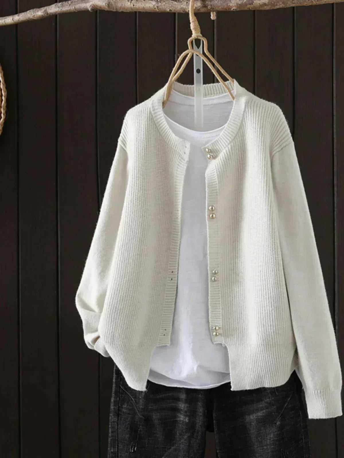 Women's Cardigan UK – Pearl-Button Lightweight | The Pearl | Huna