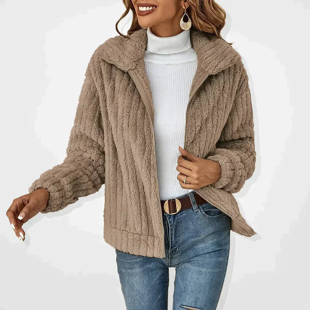 Women's Teddy Fleece Jacket UK – Cosy Zip Front Collar | The Aveline | Huna