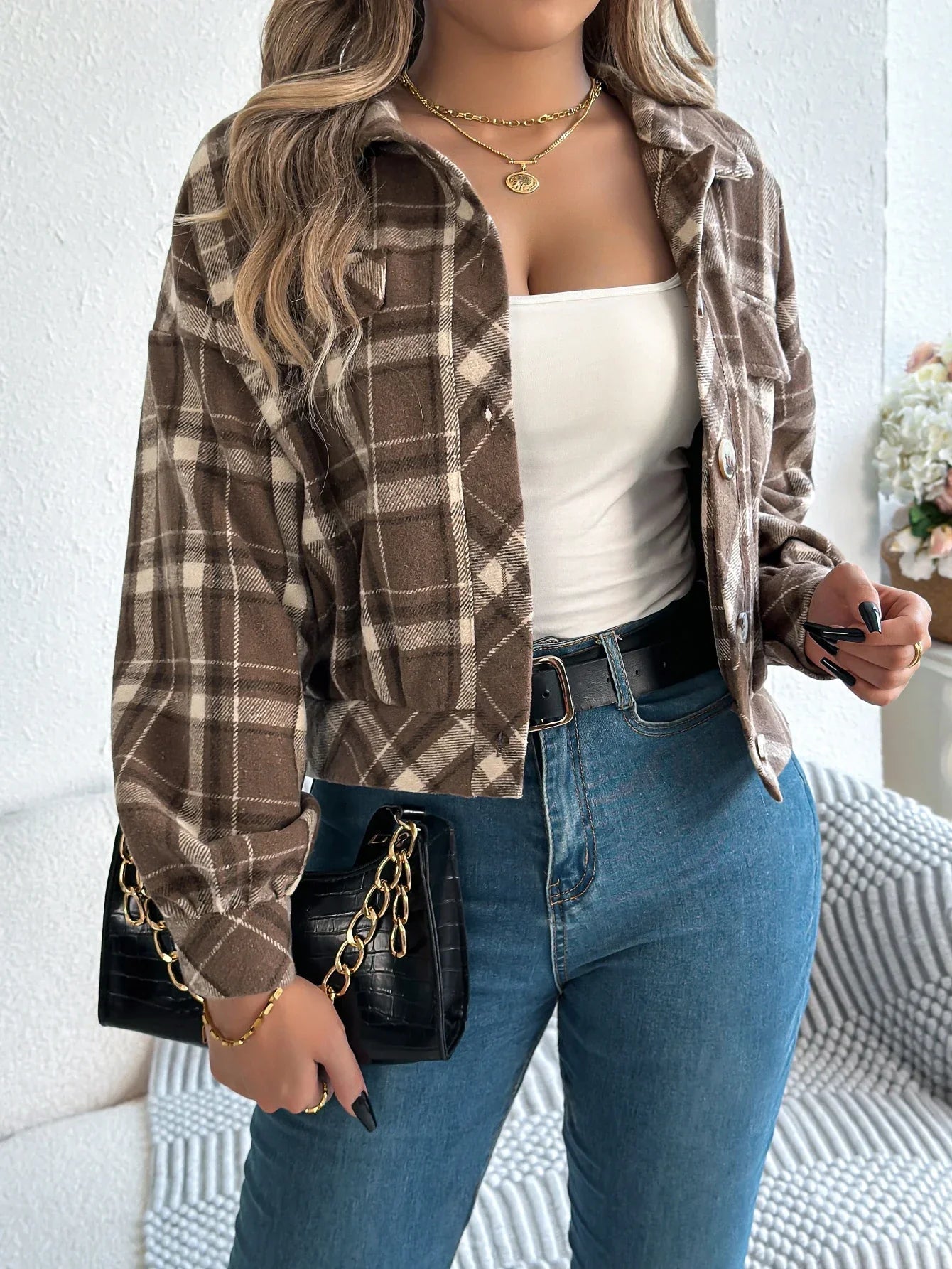 Women's Cropped Plaid Shacket UK – Button Front Chest Pockets | The Ottilie | Huna