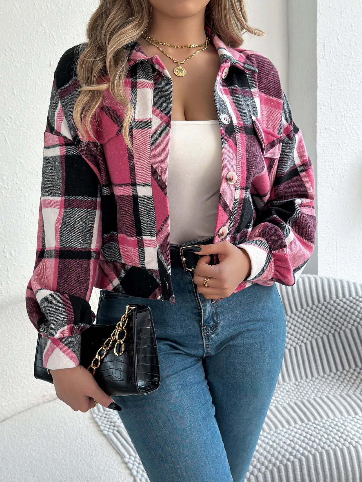 Women's Cropped Plaid Shacket UK – Button Front Chest Pockets | The Ottilie | Huna
