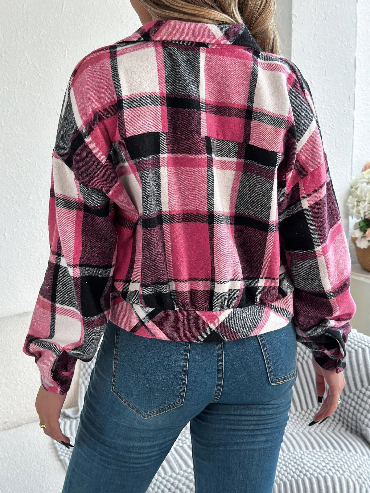 Women's Cropped Plaid Shacket UK – Button Front Chest Pockets | The Ottilie | Huna