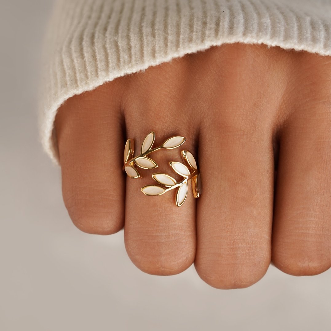 The Leaf – Women's Gold Leaf Ring | Huna Signatures