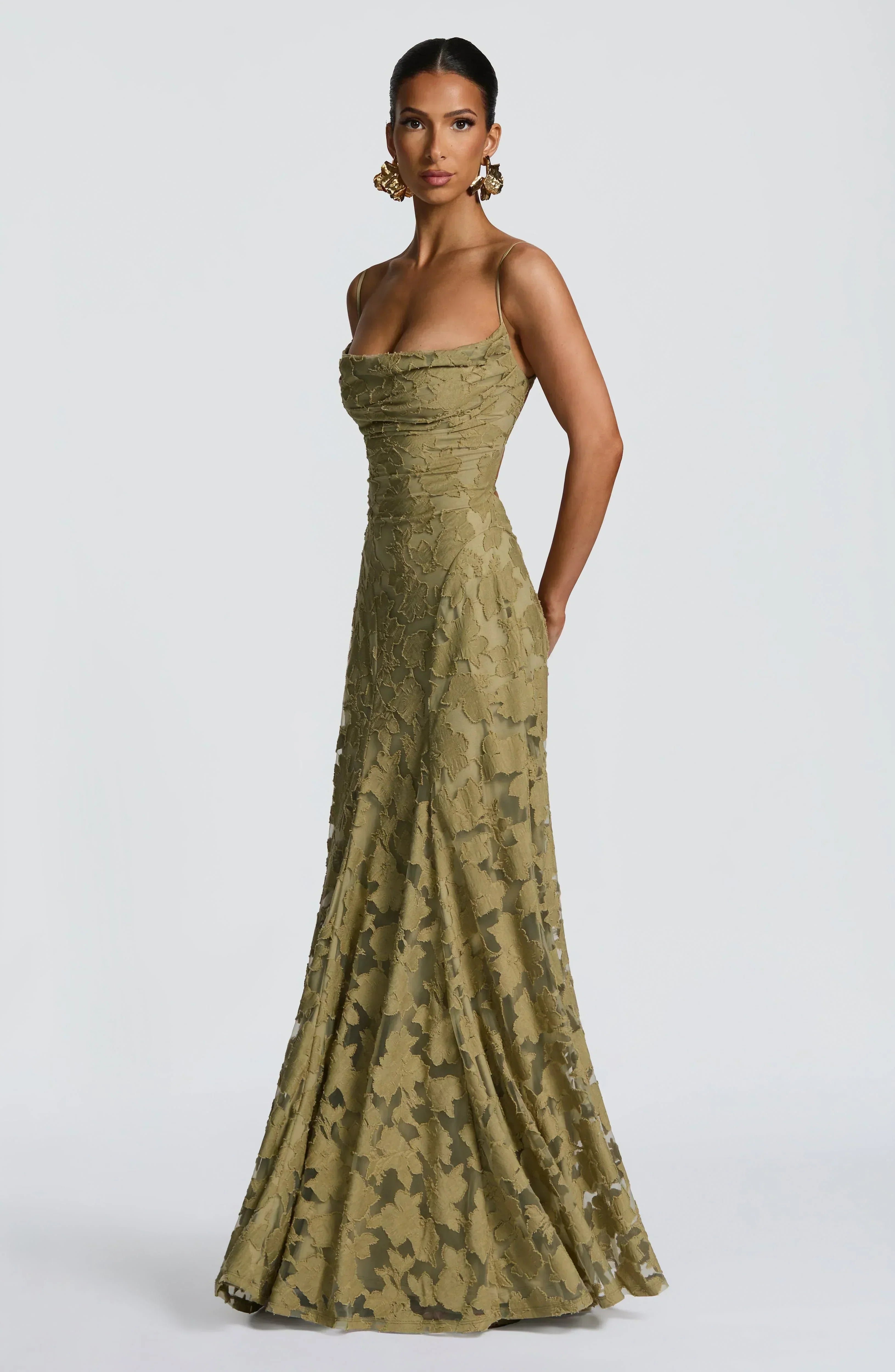 The Maevy – Women's Elegant Maxi Dress | Huna