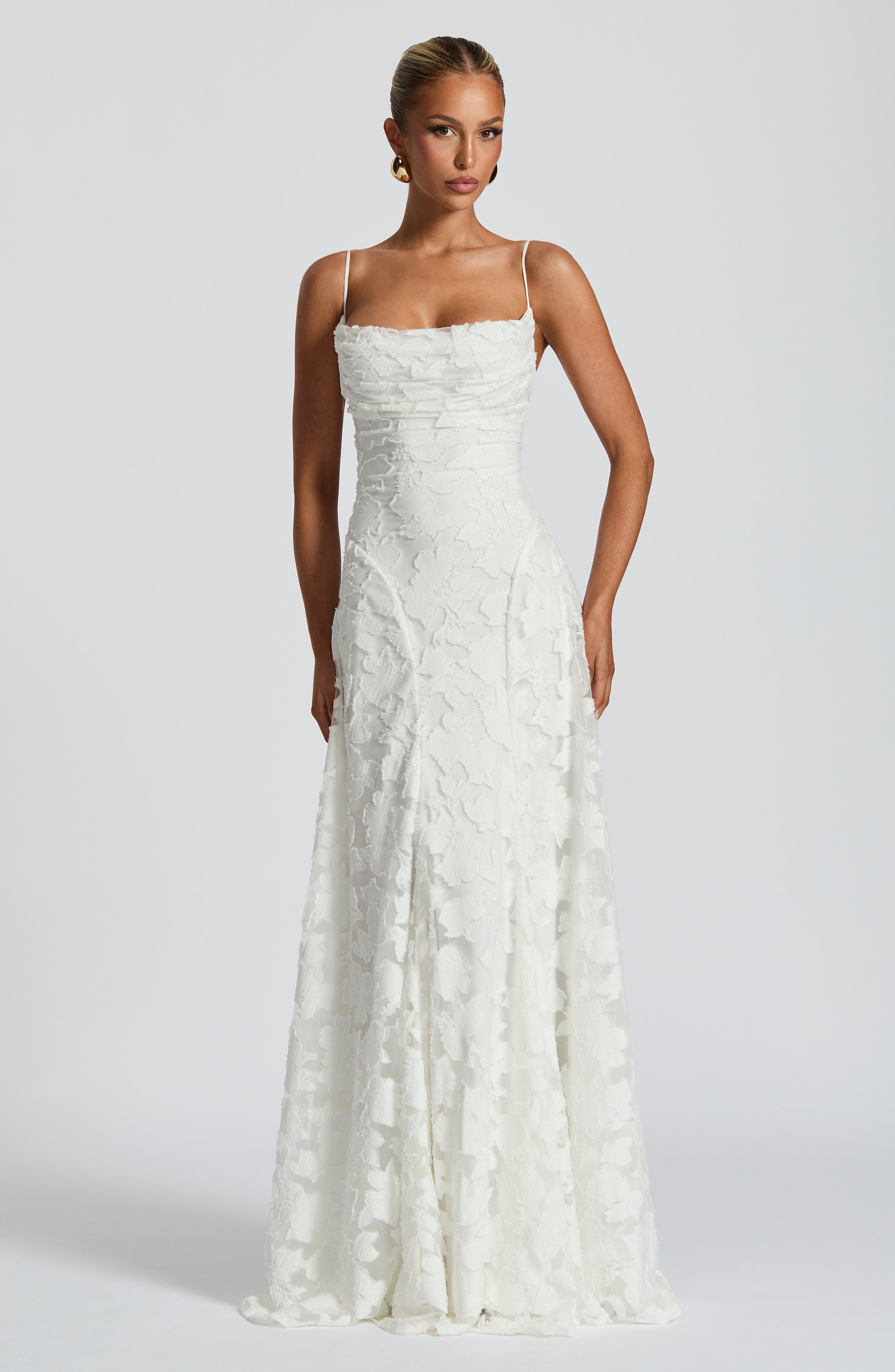 The Maevy – Women's Elegant Maxi Dress | Huna