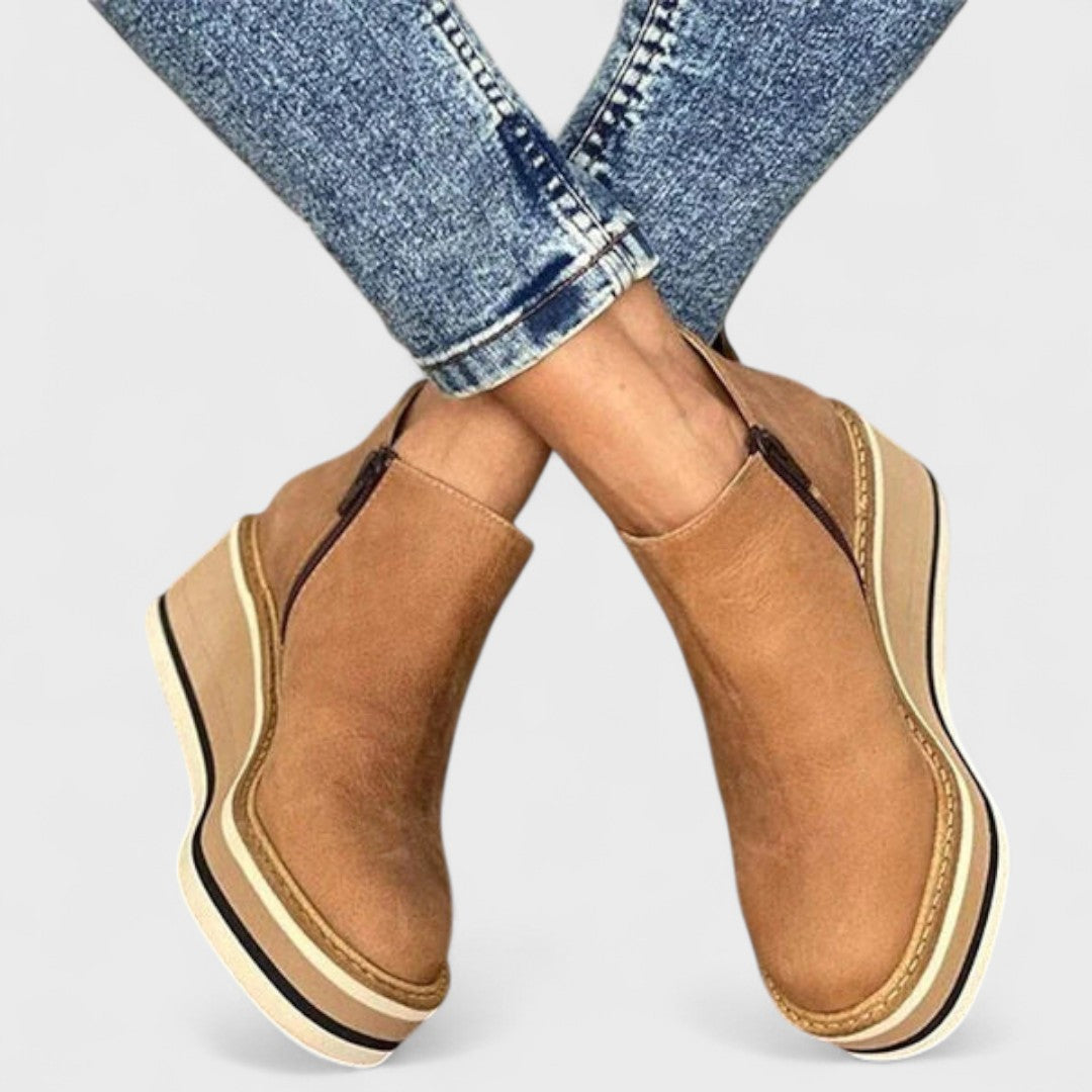 Women's waterproof shoes – The Jacqueline by Huna – view 2