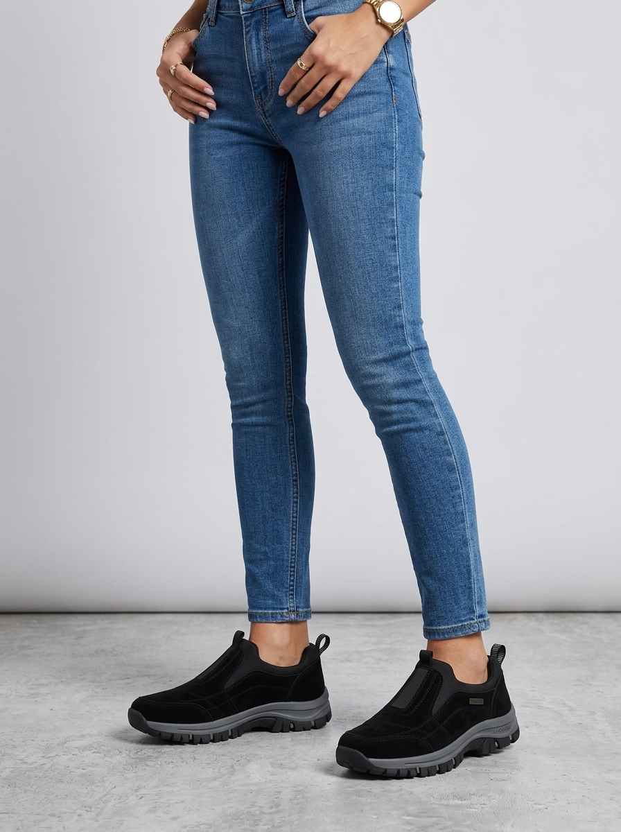 Women's Orthopedic Slip-On Walking Shoes UK – Everyday Comfort | The Maeve | Huna