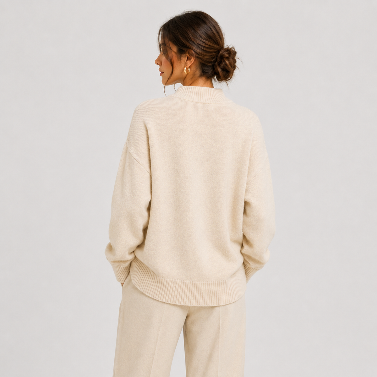 Women's Premium Oversized Sweater UK – Cozy Long Sleeve Knit | The Hesper | Huna