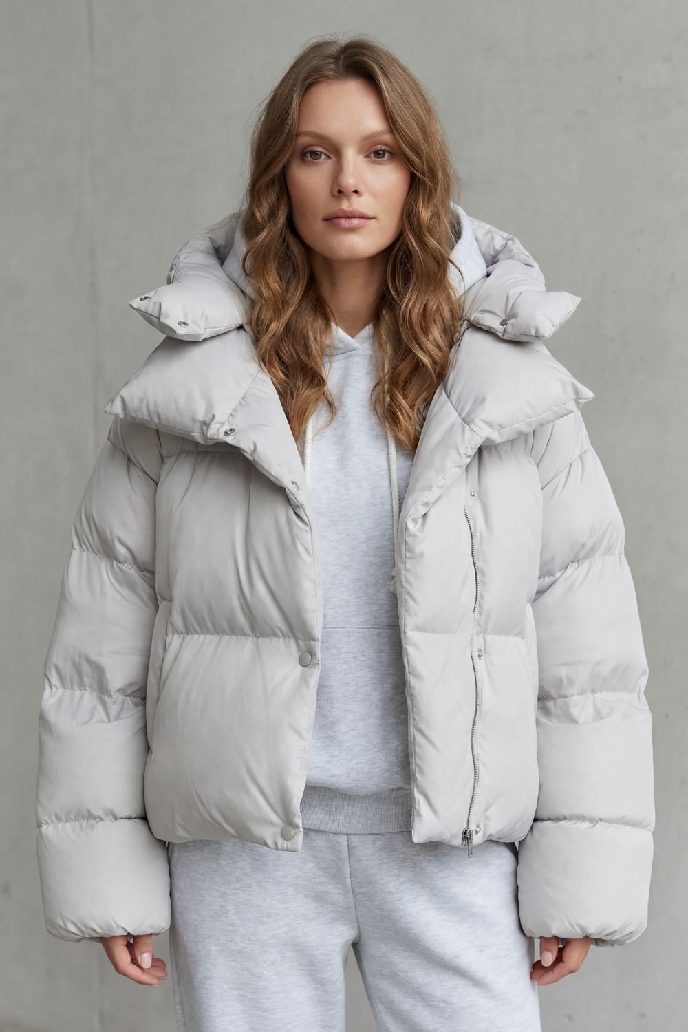Women's Cropped Puffer Jacket – The Heliadora, view 2