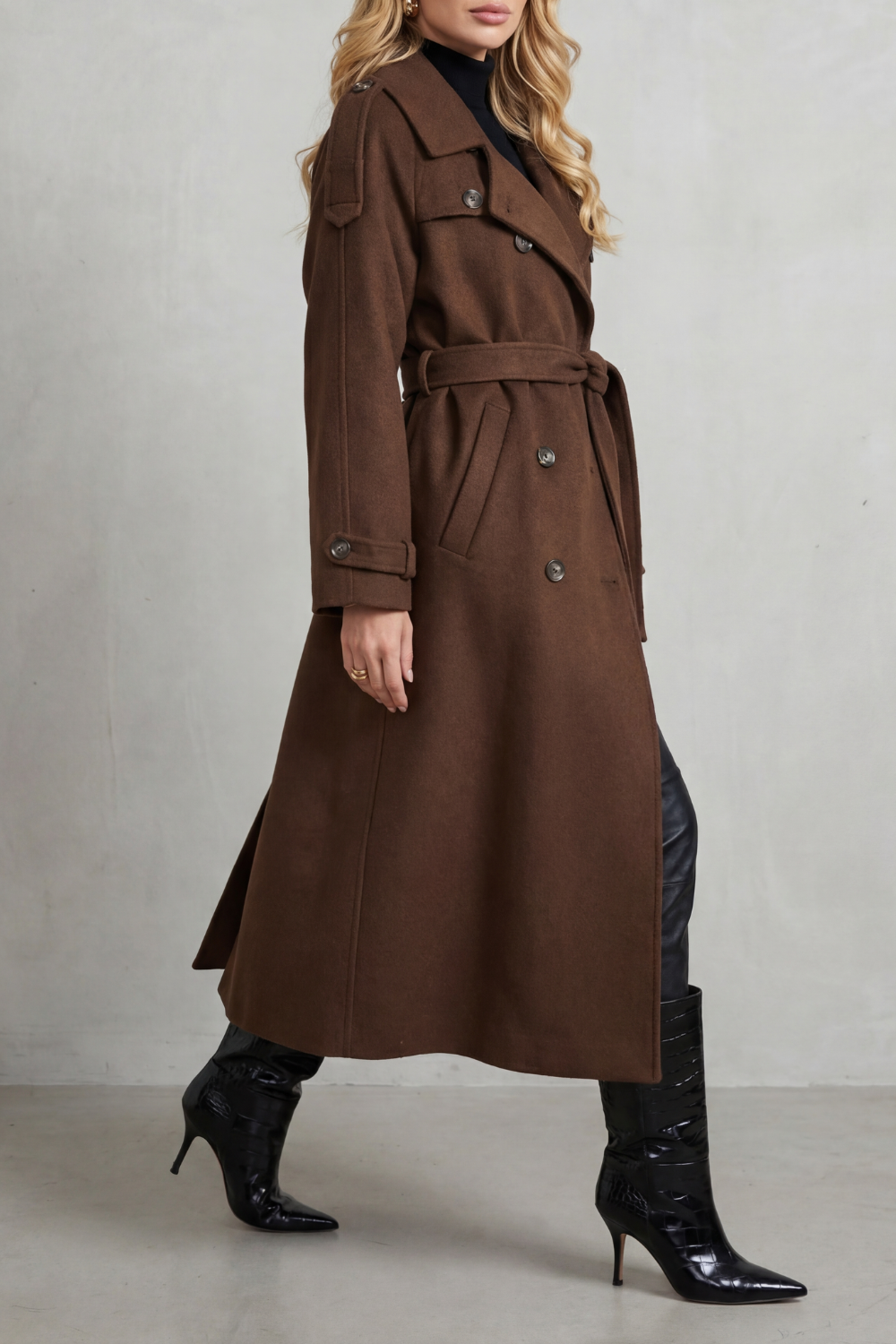 Women's oversized trench – The Jessamine by Huna – view 3