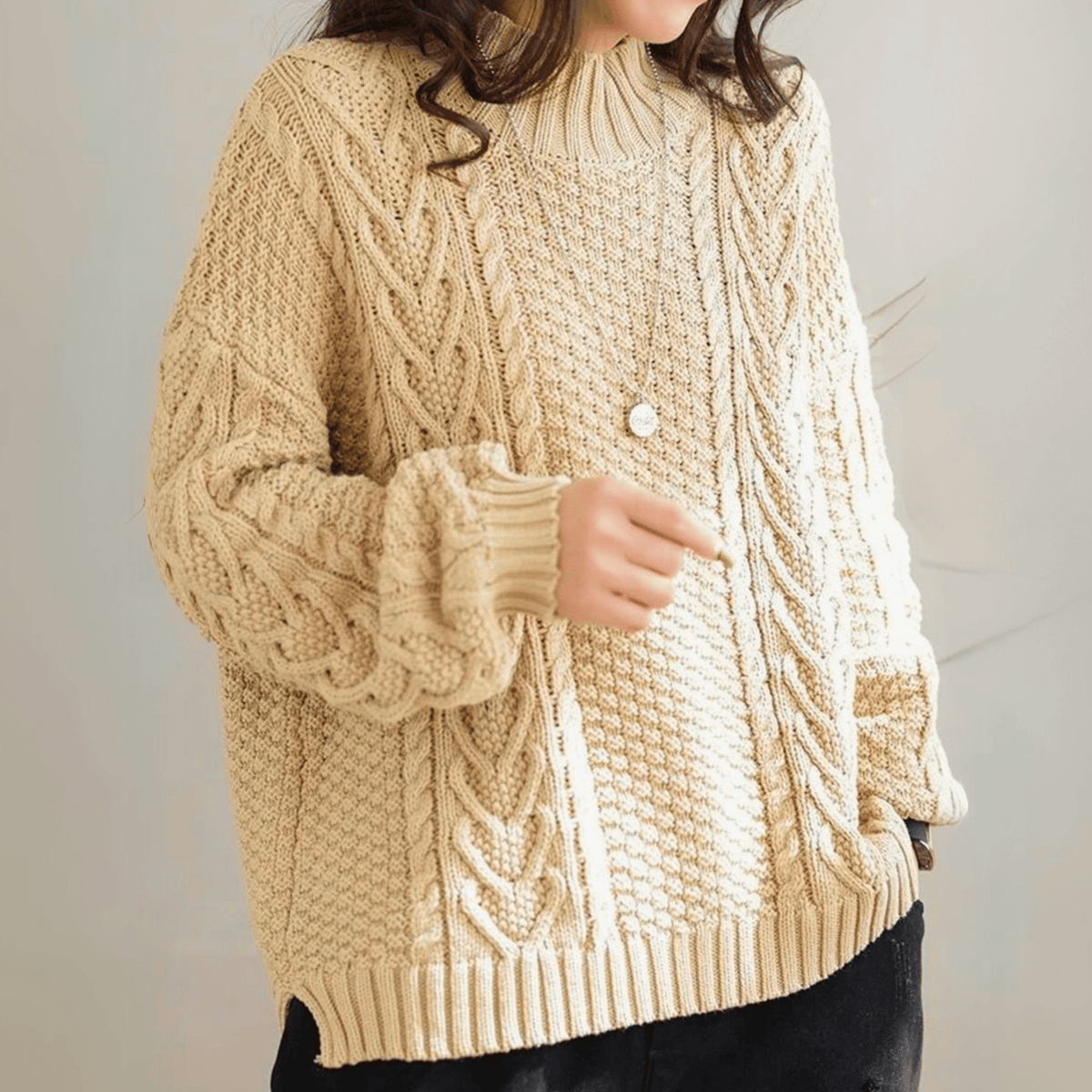 Women's Chunky Cable Knit Jumper – mock neck relaxed fit – product view 5