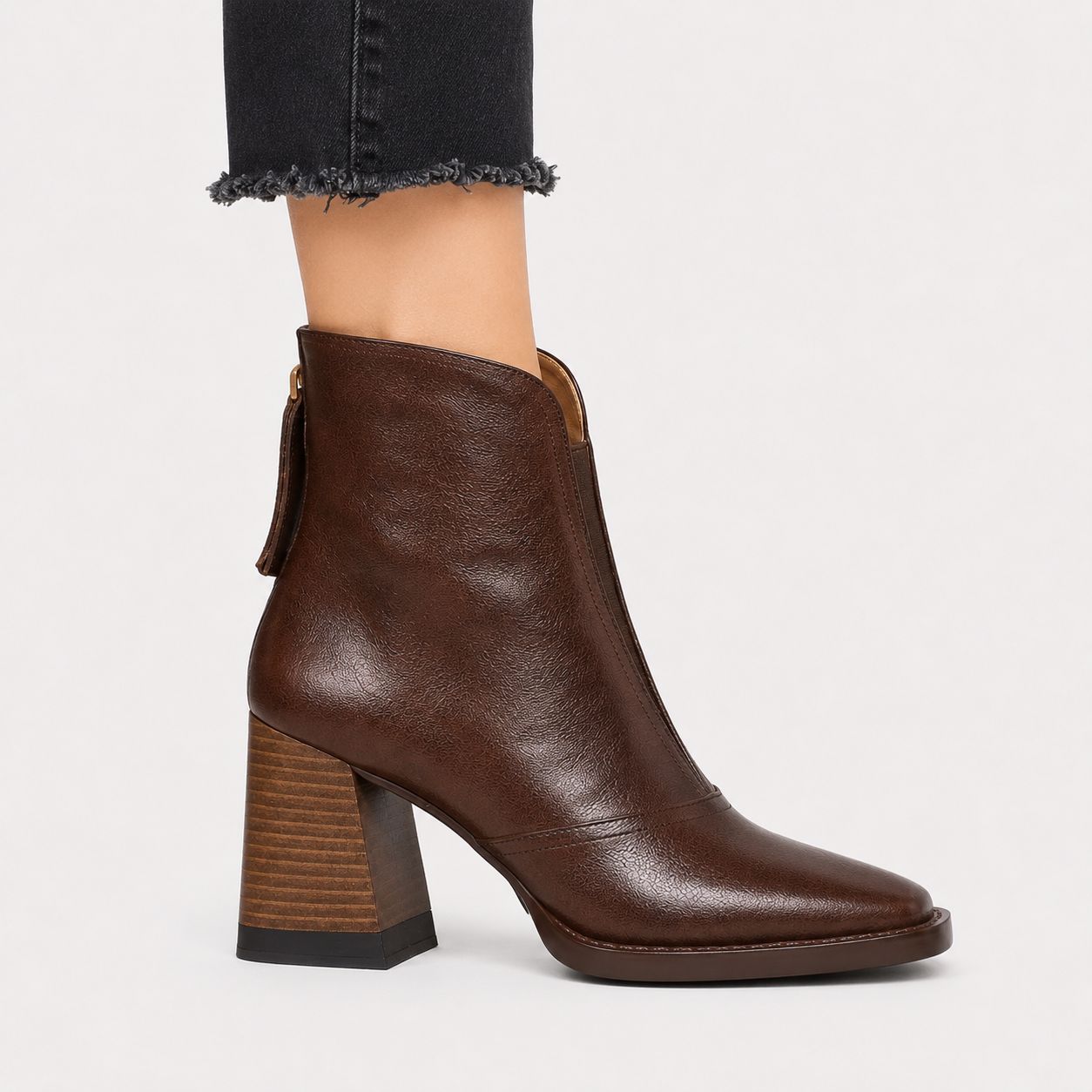 Women's Comfortable Leather Look Ankle Boots for Everyday Walking 3