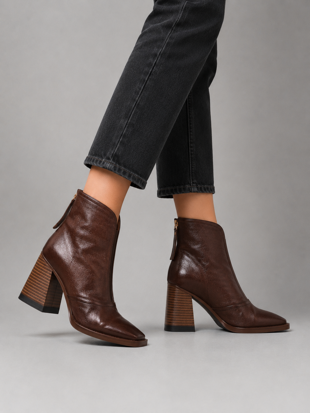 Women's Leather-Look Ankle Boots – elegant block heel, view 4 | The Temperance | Huna