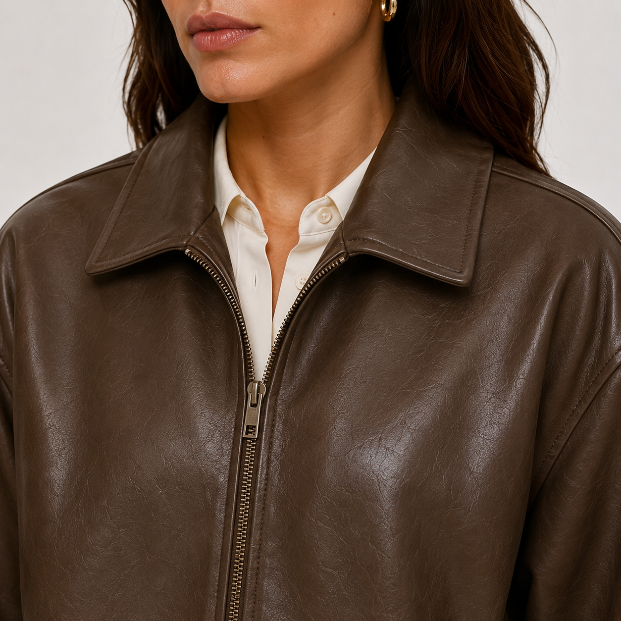 Women's Relaxed Fit Leather Look Jacket with Classic Collar 2