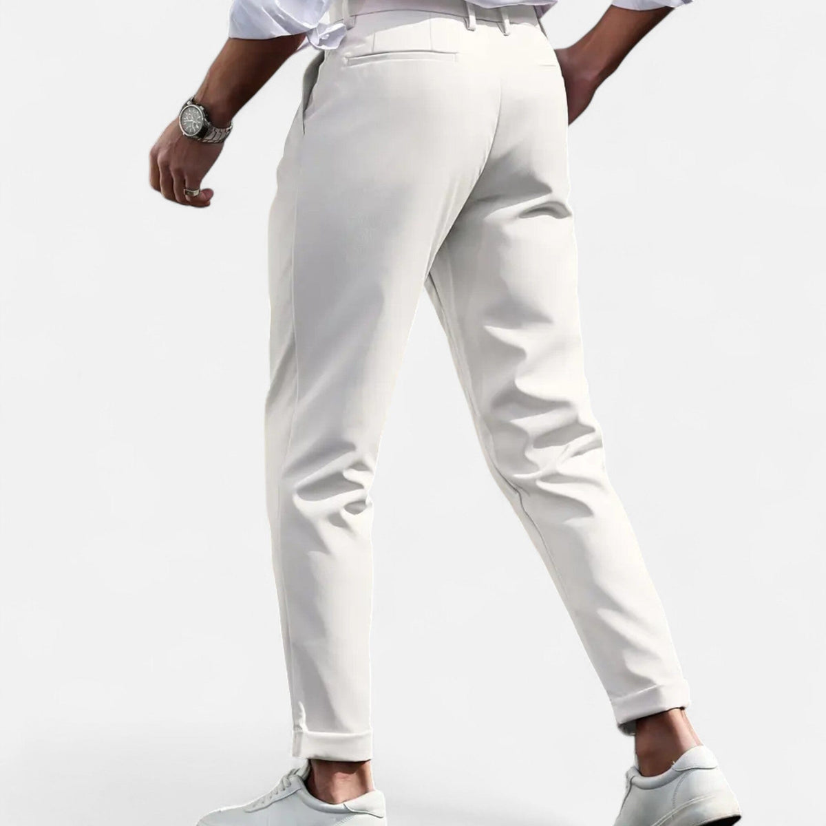 Men's slim fit pleated trousers – The Julian by Huna – product view 6