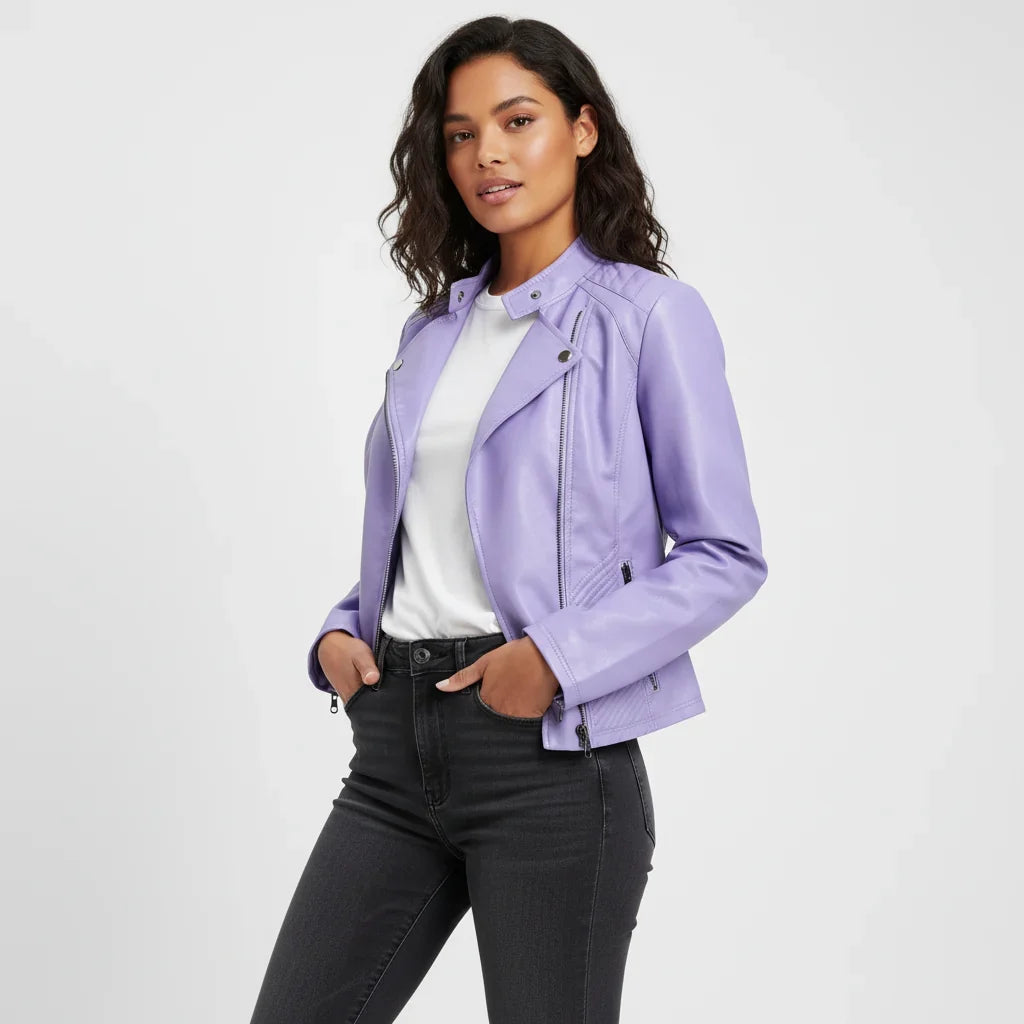 Women's Quilted Moto Jacket in black – The Tavienne close-up 2